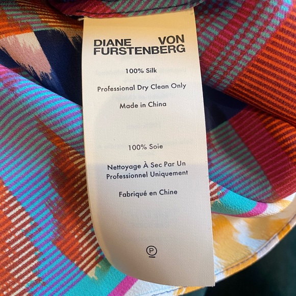 Diane von Furstenburg Sadie silk tank top in Small - Picture 11 of 15